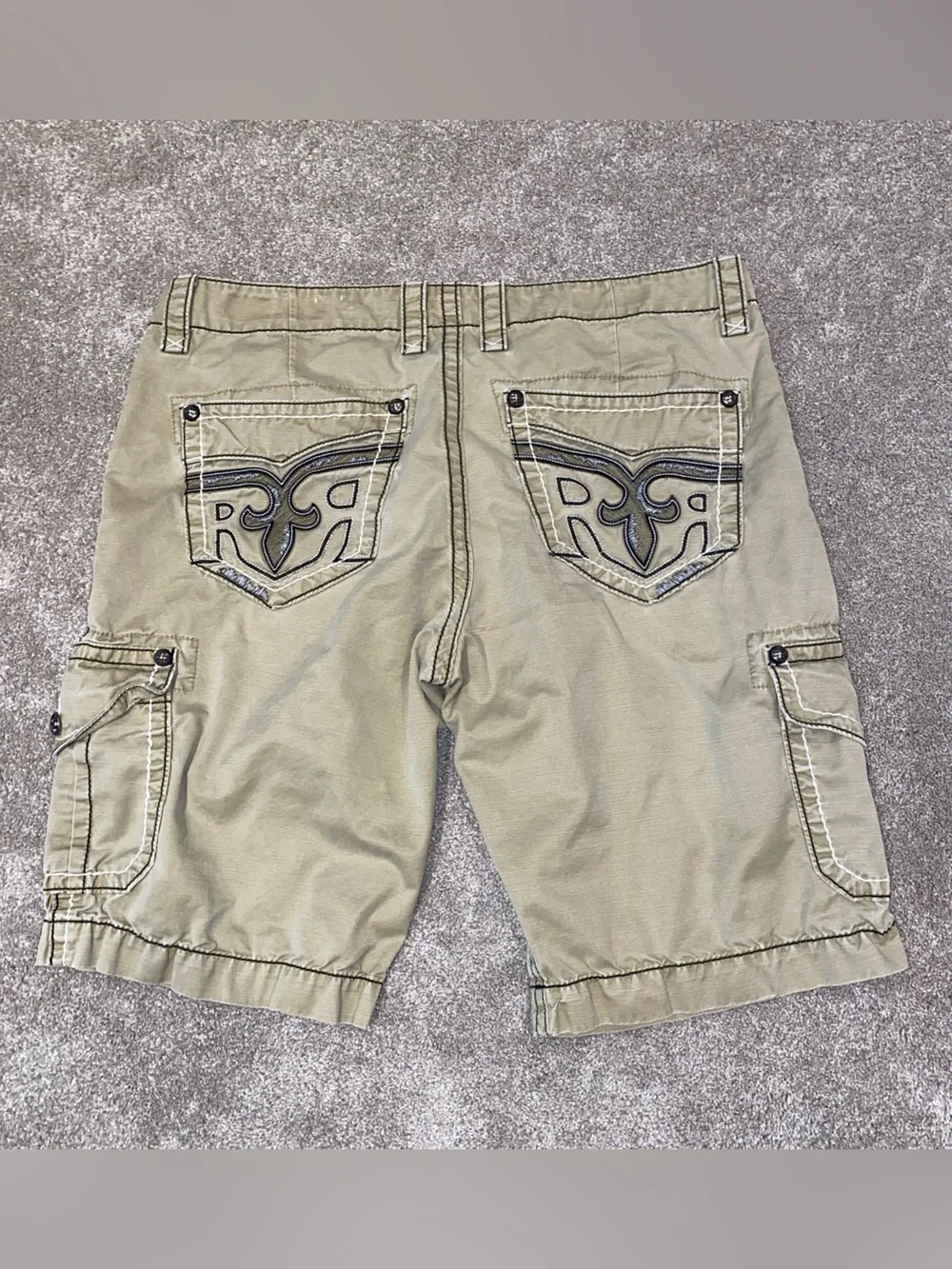 Rock Revival Khaki Cargo Shorts Men’s 40” Classic Fit Fading Summer